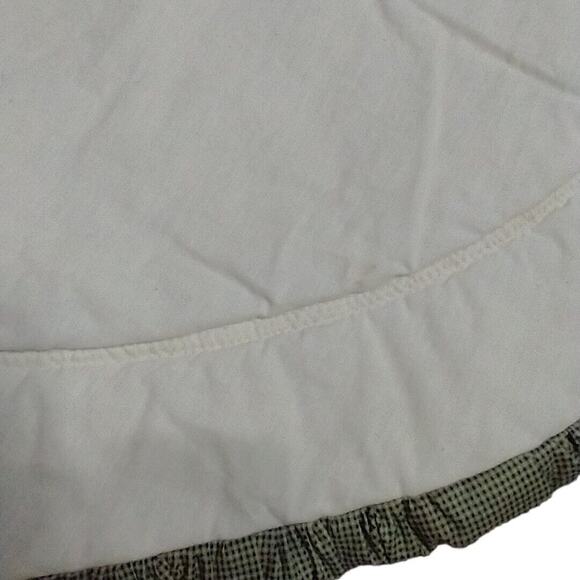 Vtg Handmade Santa Quilt Christmas Tree Skirt 44" Ruffled Cottagecore Country - Picture 7 of 8